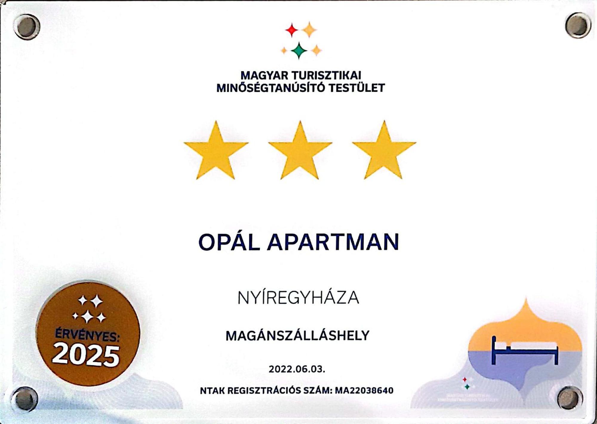 Opal Apartman Daire Nyíregyháza Dış mekan fotoğraf